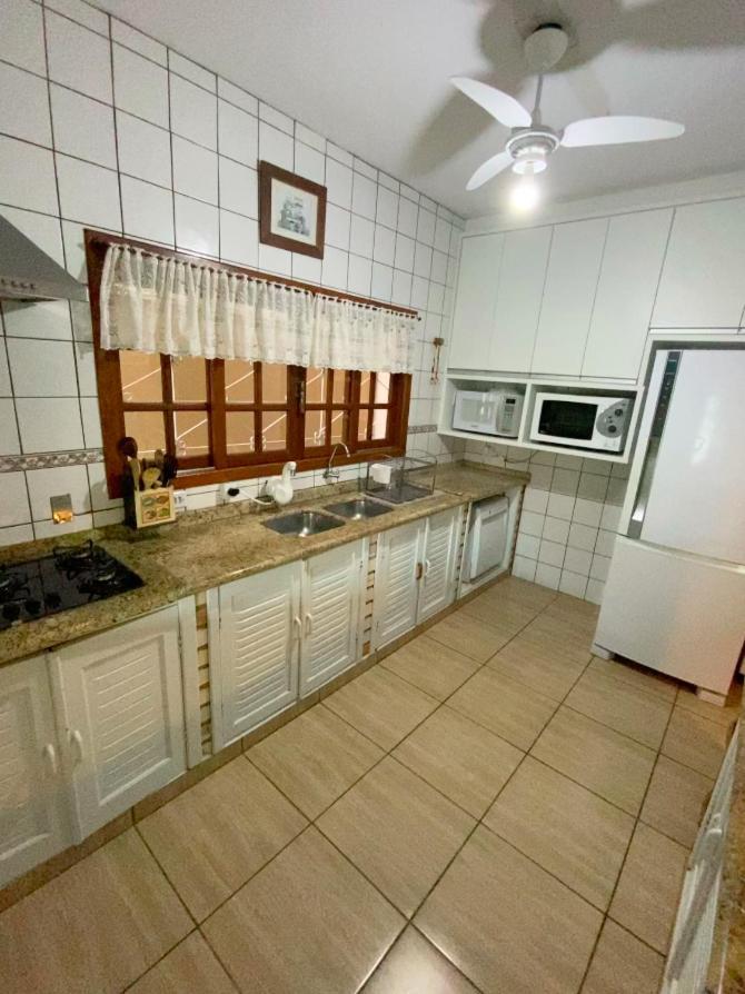 Excelente Casa Com Piscina Na Praia De Ingleses Florianópolis 外观 照片