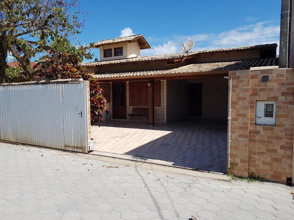 Excelente Casa Com Piscina Na Praia De Ingleses Florianópolis 外观 照片